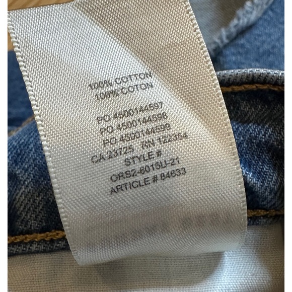 Aritzia Sunday Best Denim Short - Picture 4 of 7